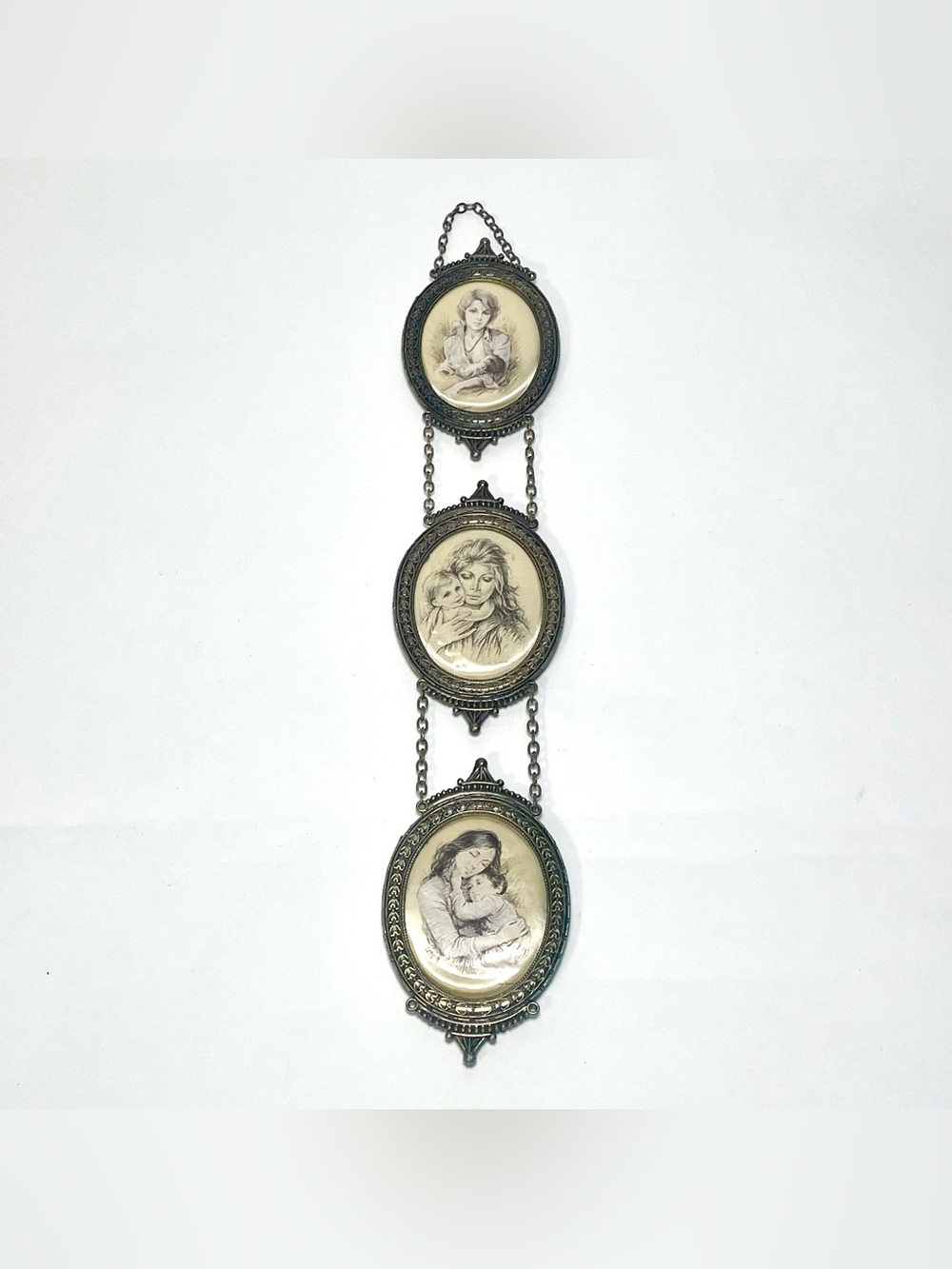 Vtg Italian Metal 3 Tier Hanging Oval Frame Mother Child Silk Art Tarantino